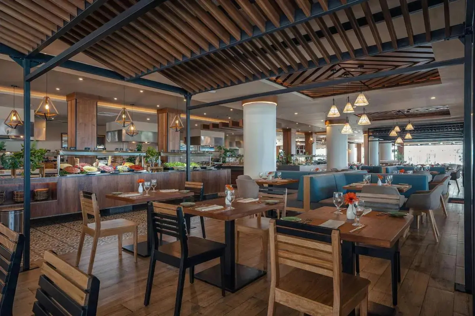 Hilton Cancun Mar Caribe All-Inclusive Resort