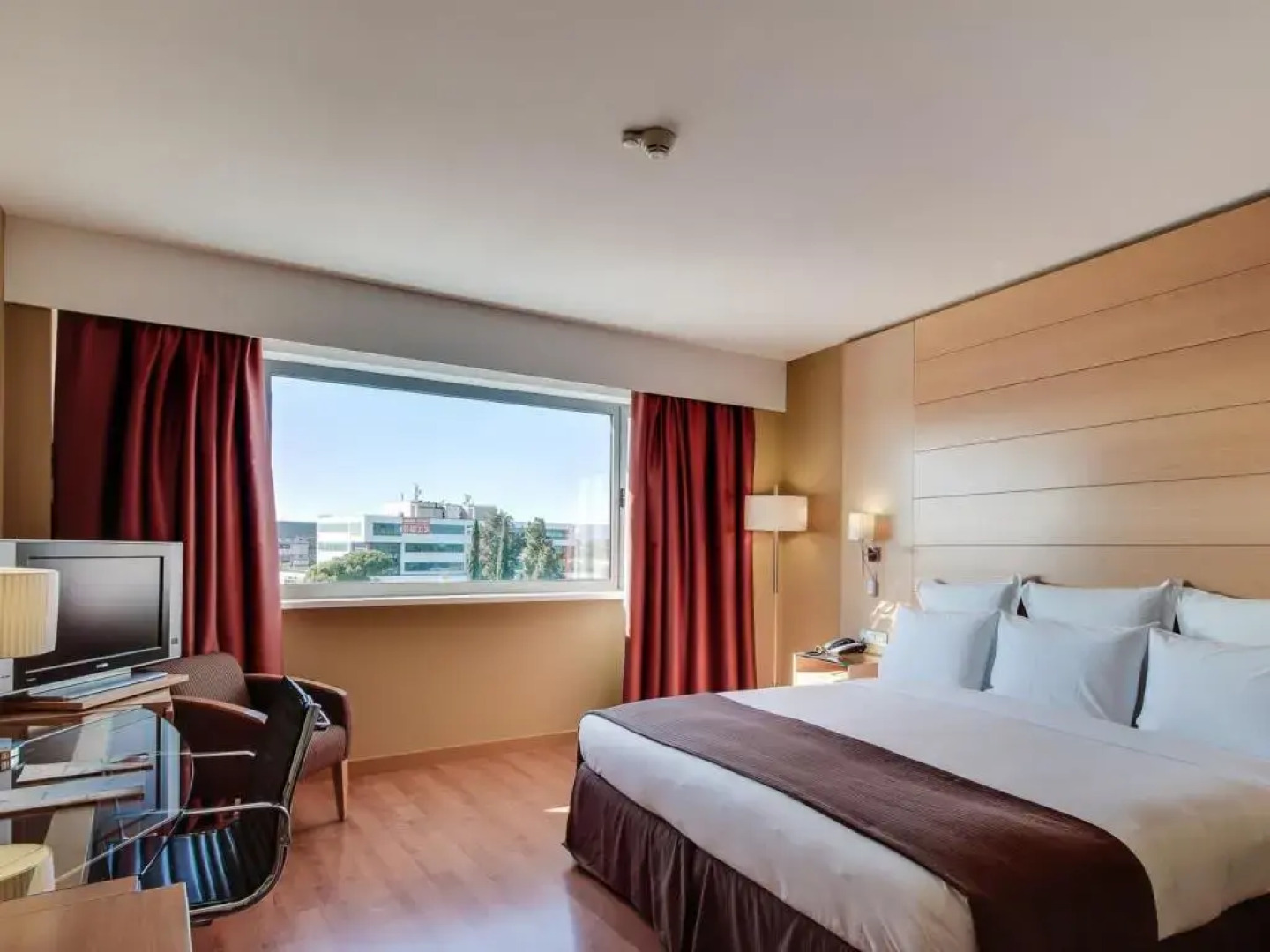 Отель Barcelona Airport