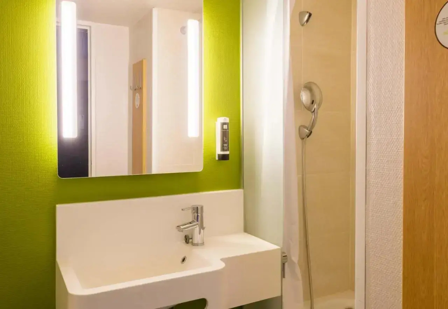 B&B HOTEL Auxerre Bourgogne