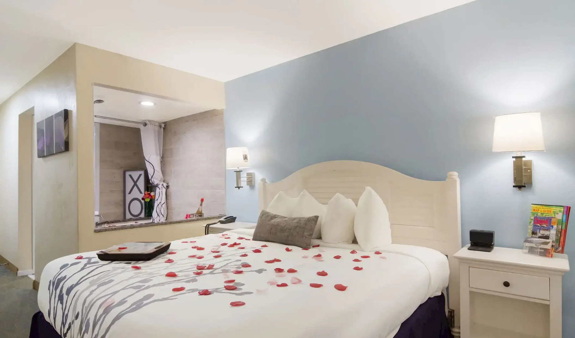 Ocean Sands Beach Boutique Inn - 1 Acre Private Beach