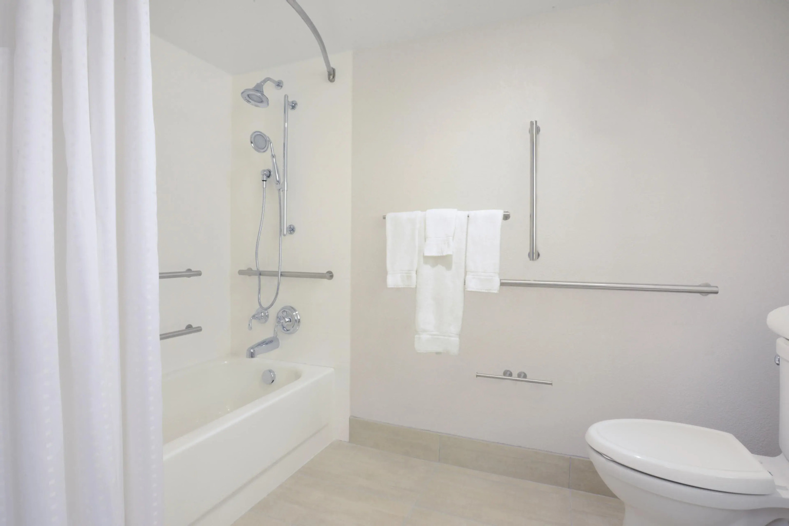 Holiday Inn Express Nashville Airport by IHG