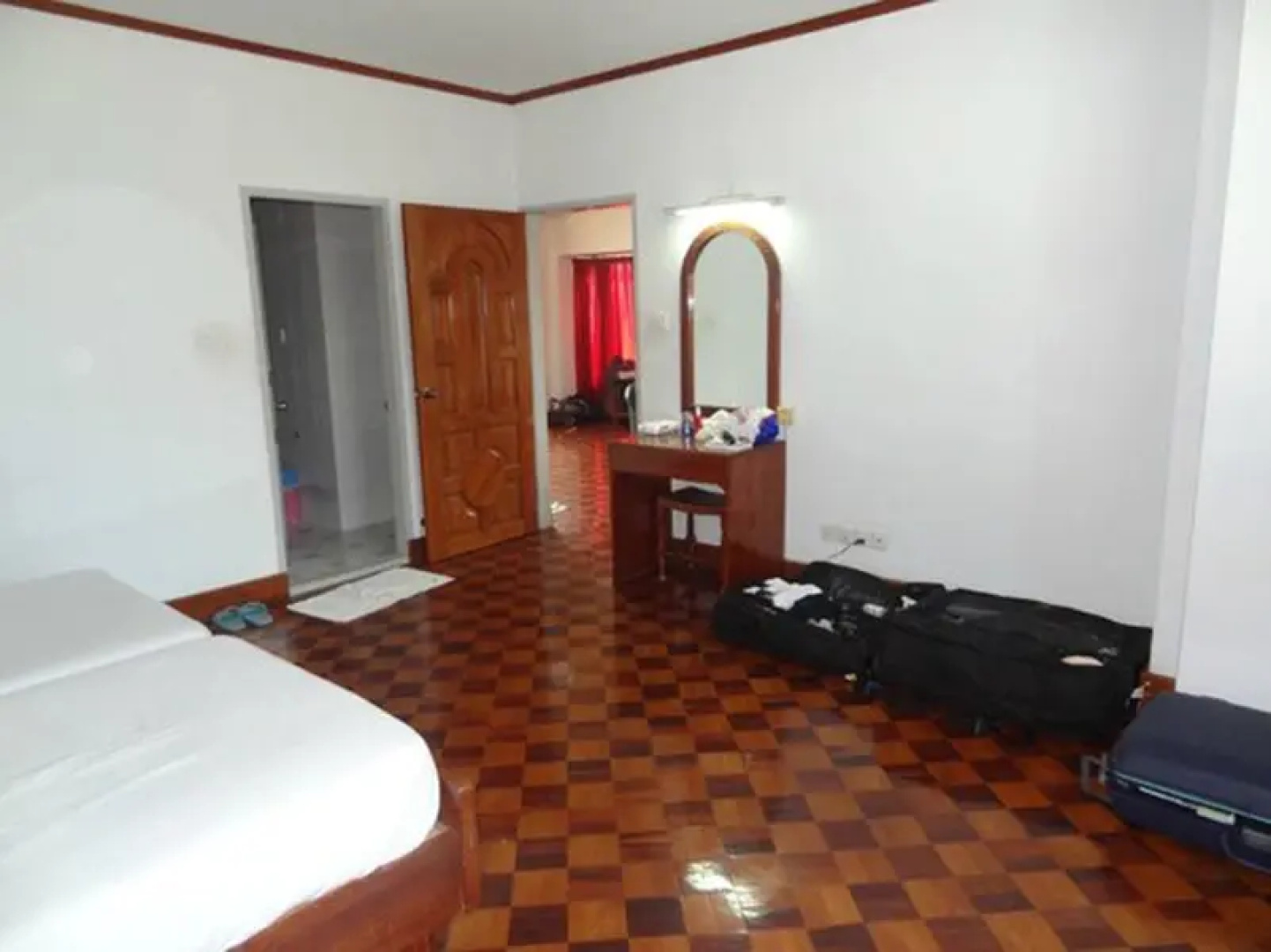 True Treasure Hotel