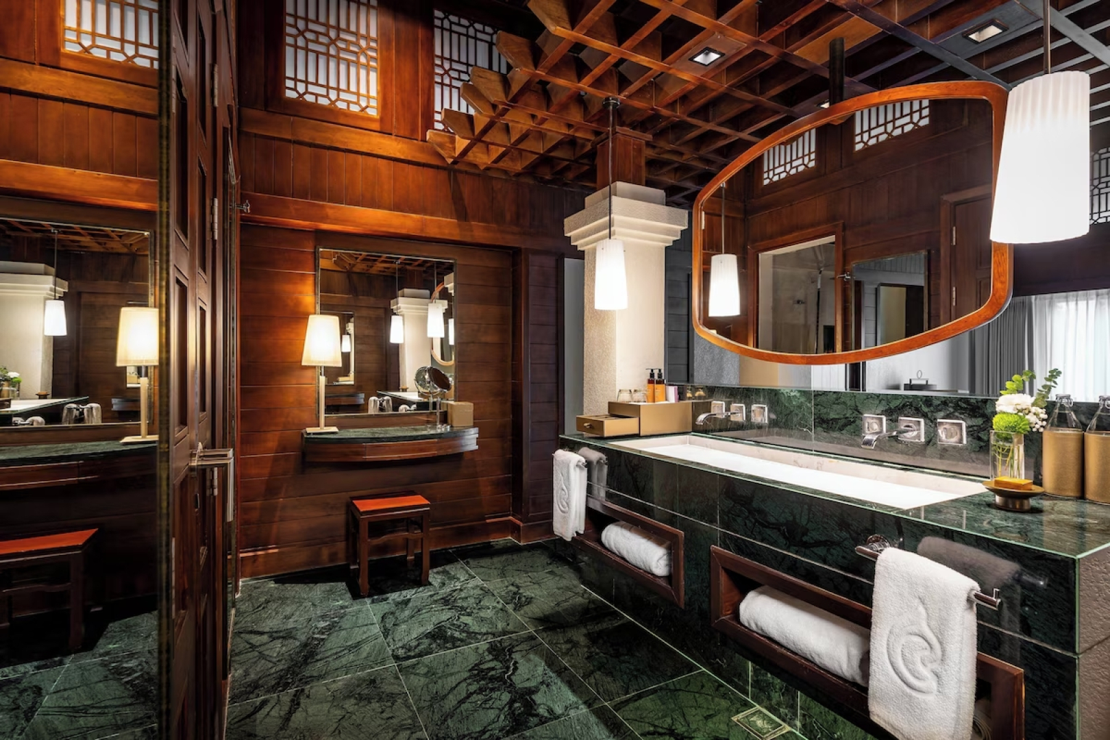 Отель Centara Grand Beach Resort Phuket 