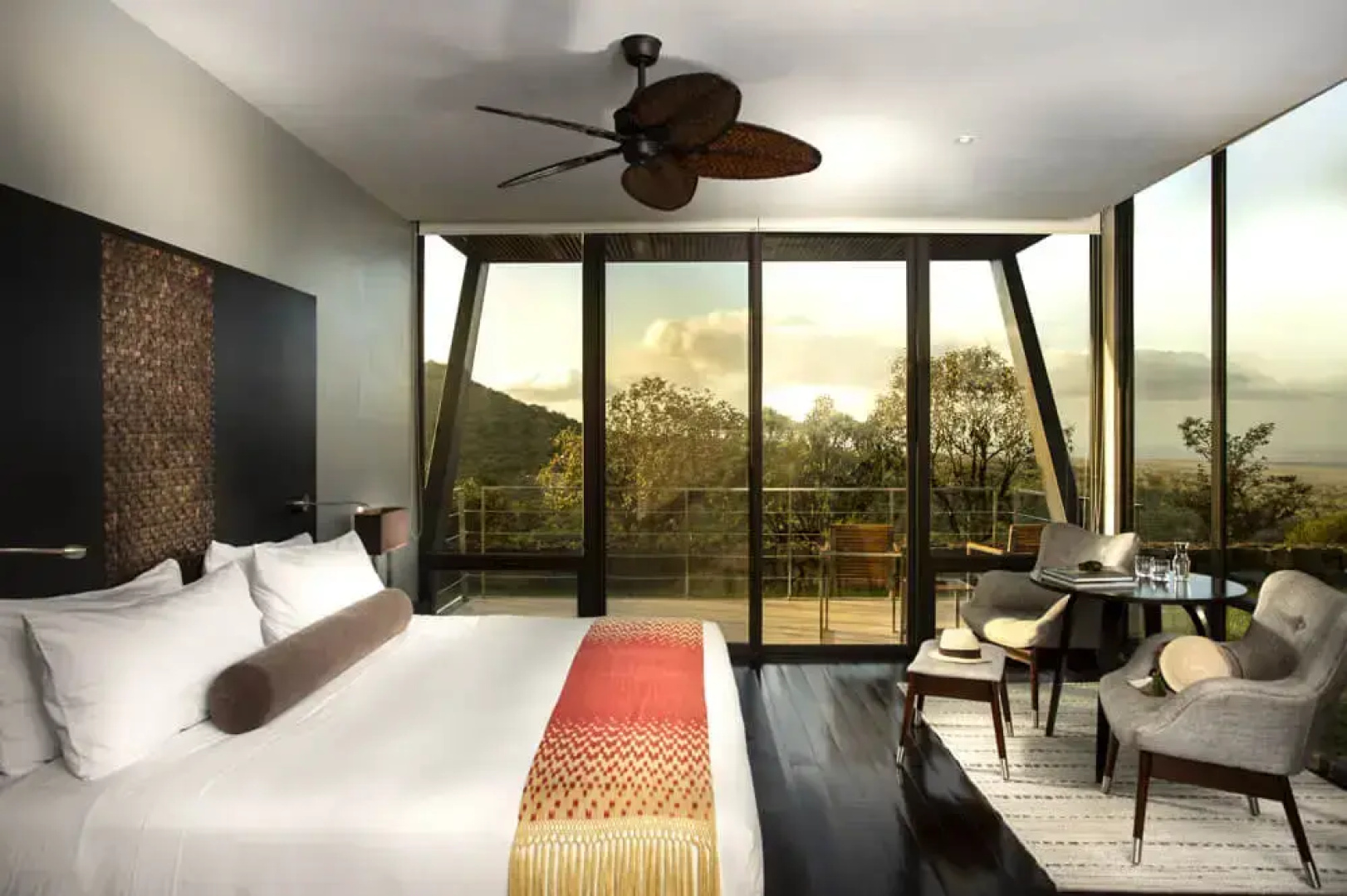 Pikaia Lodge