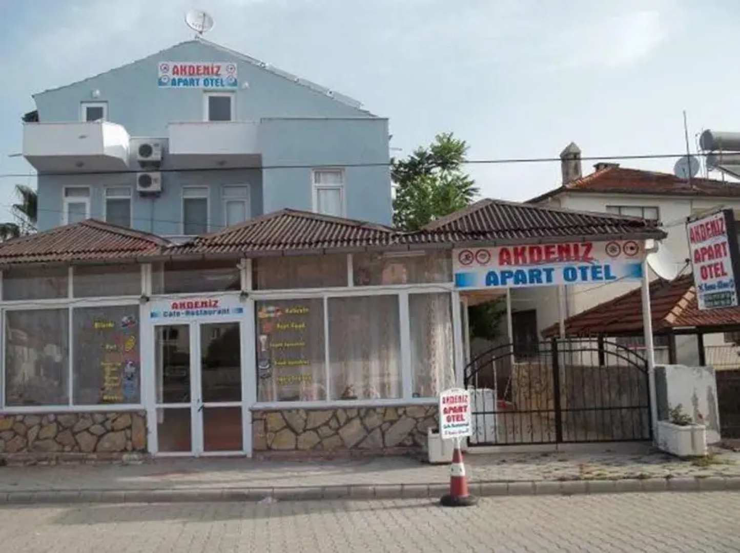 Akdeniz Apart Hotel