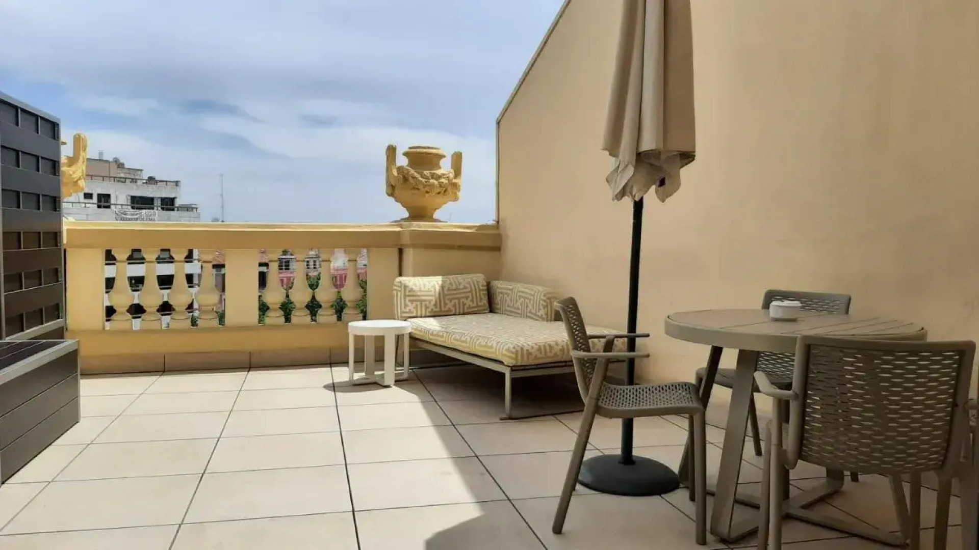 Отель Sardinero Madrid