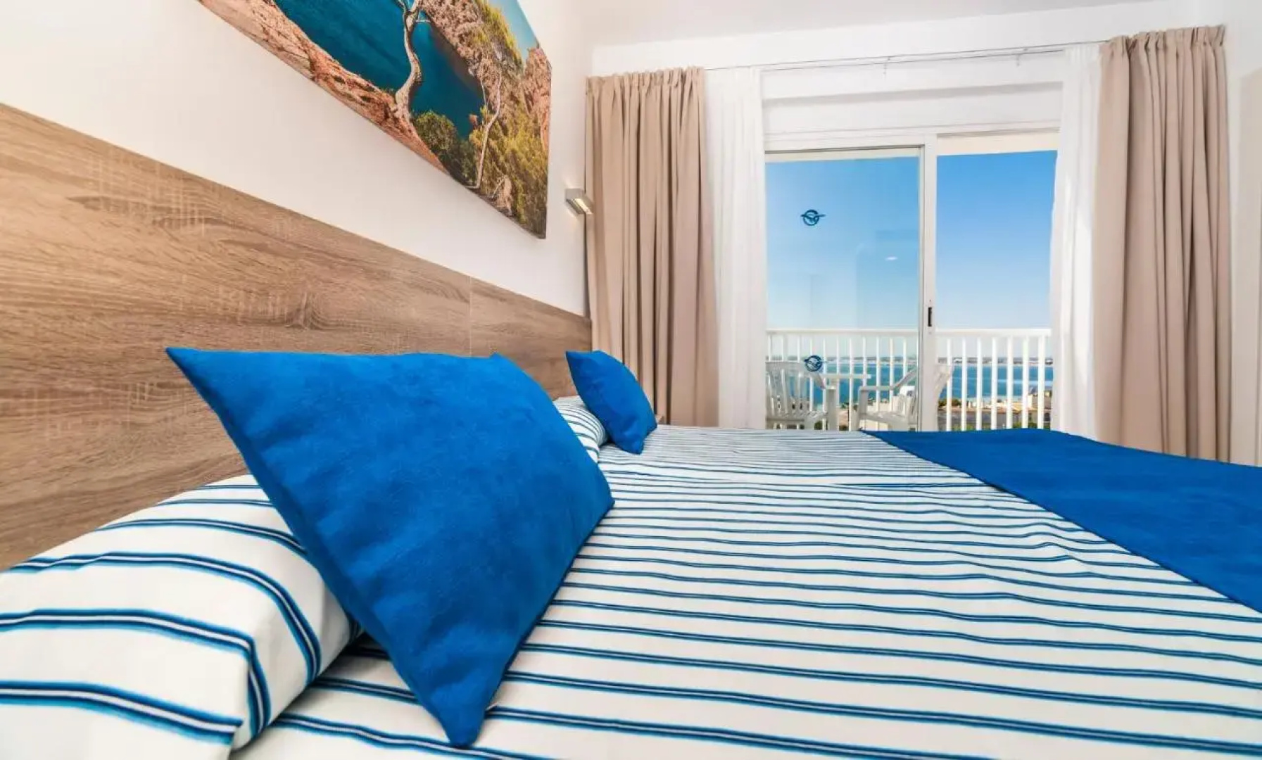 Отель Globales Condes de Alcudia