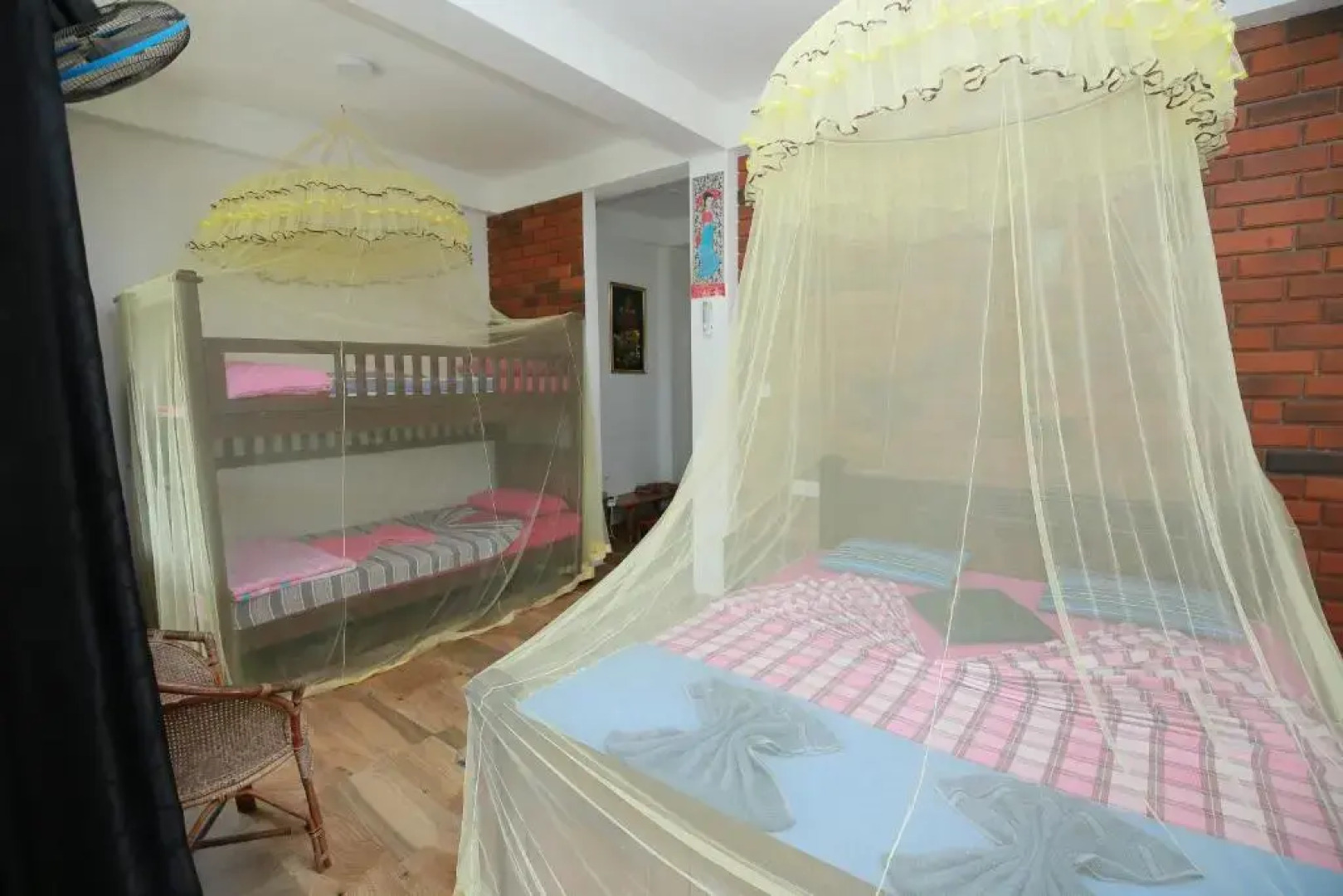 Rock side inn - Ella