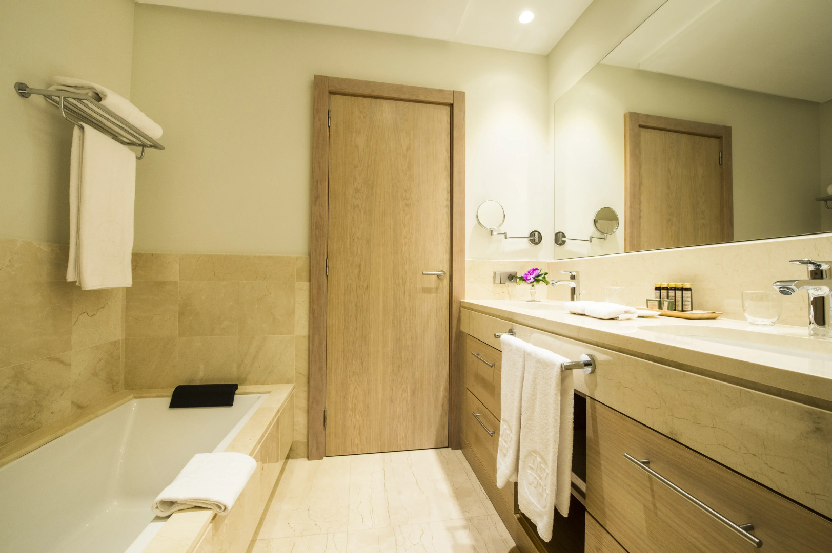 Las Terrazas de Abama Suites