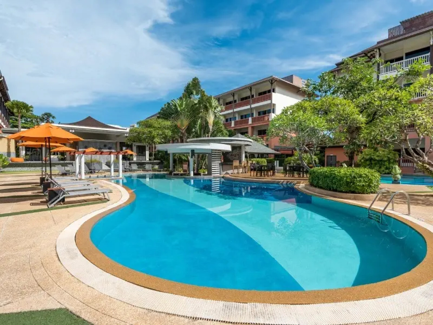 Kata Sea Breeze Resort