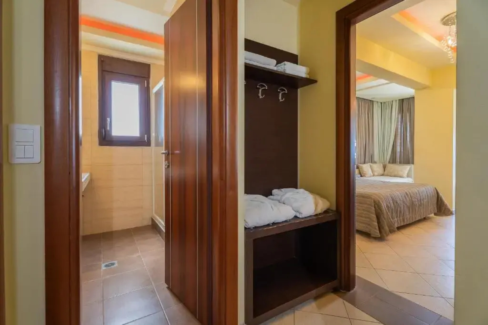 Meliton Inn Hotel & Suites