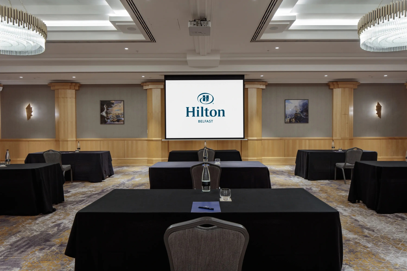Отель Hilton Belfast