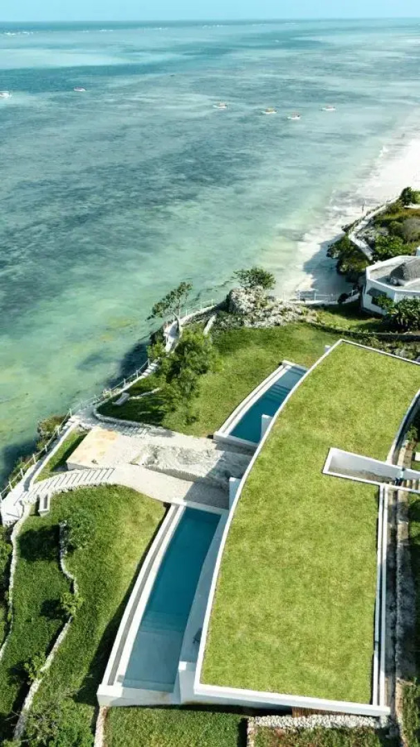 Курортный отель Karafuu Beach Resort & Spa