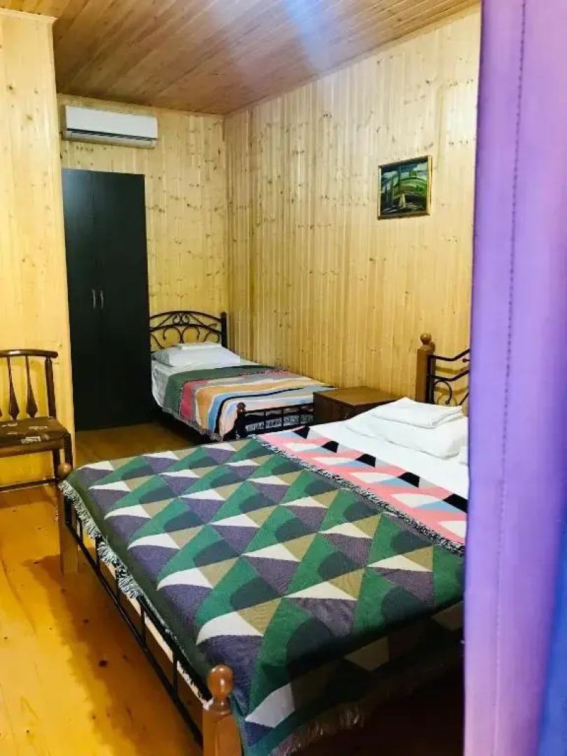 Guest House E&M