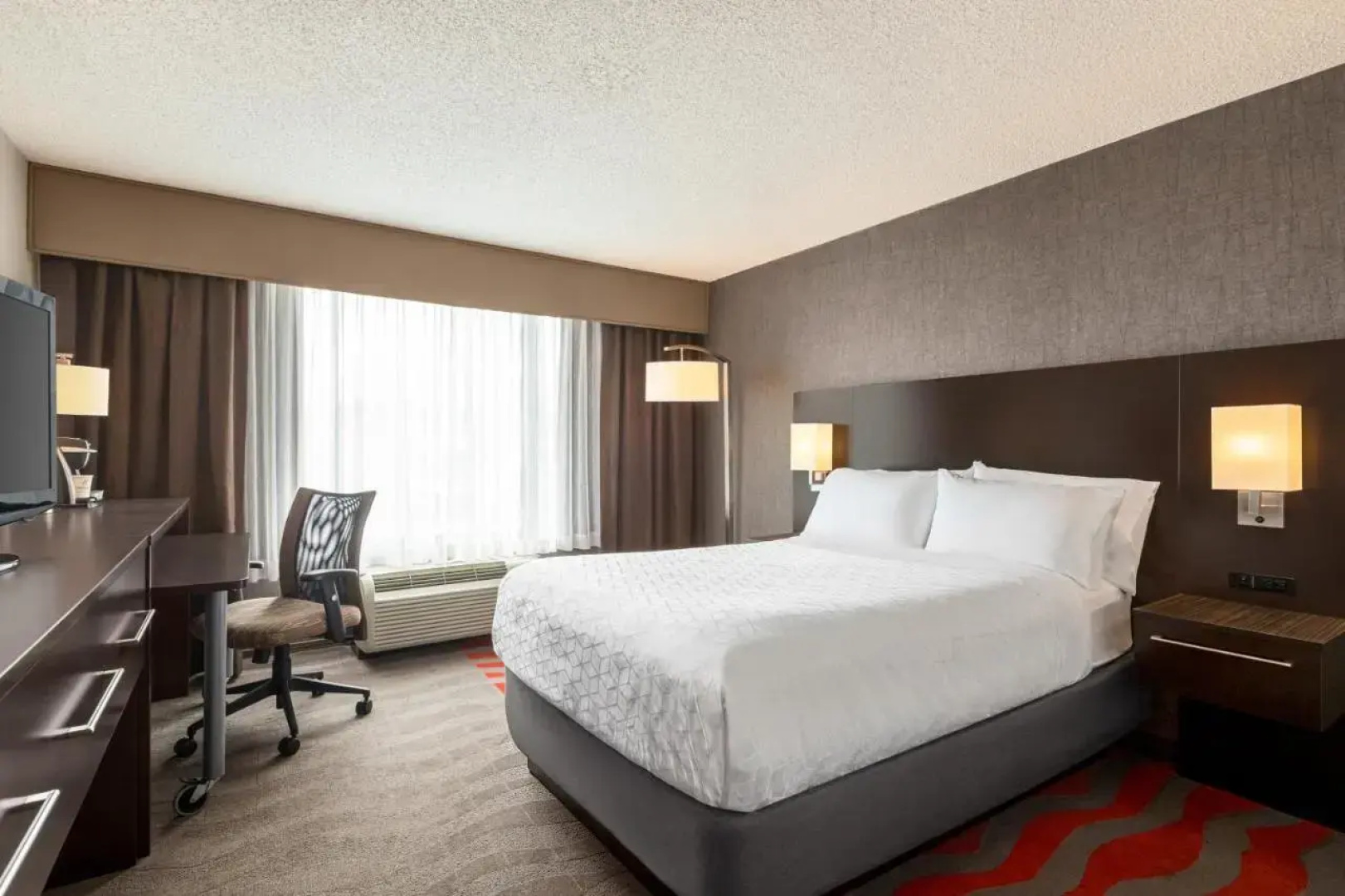 Holiday Inn Boston - Cambridge Area by IHG