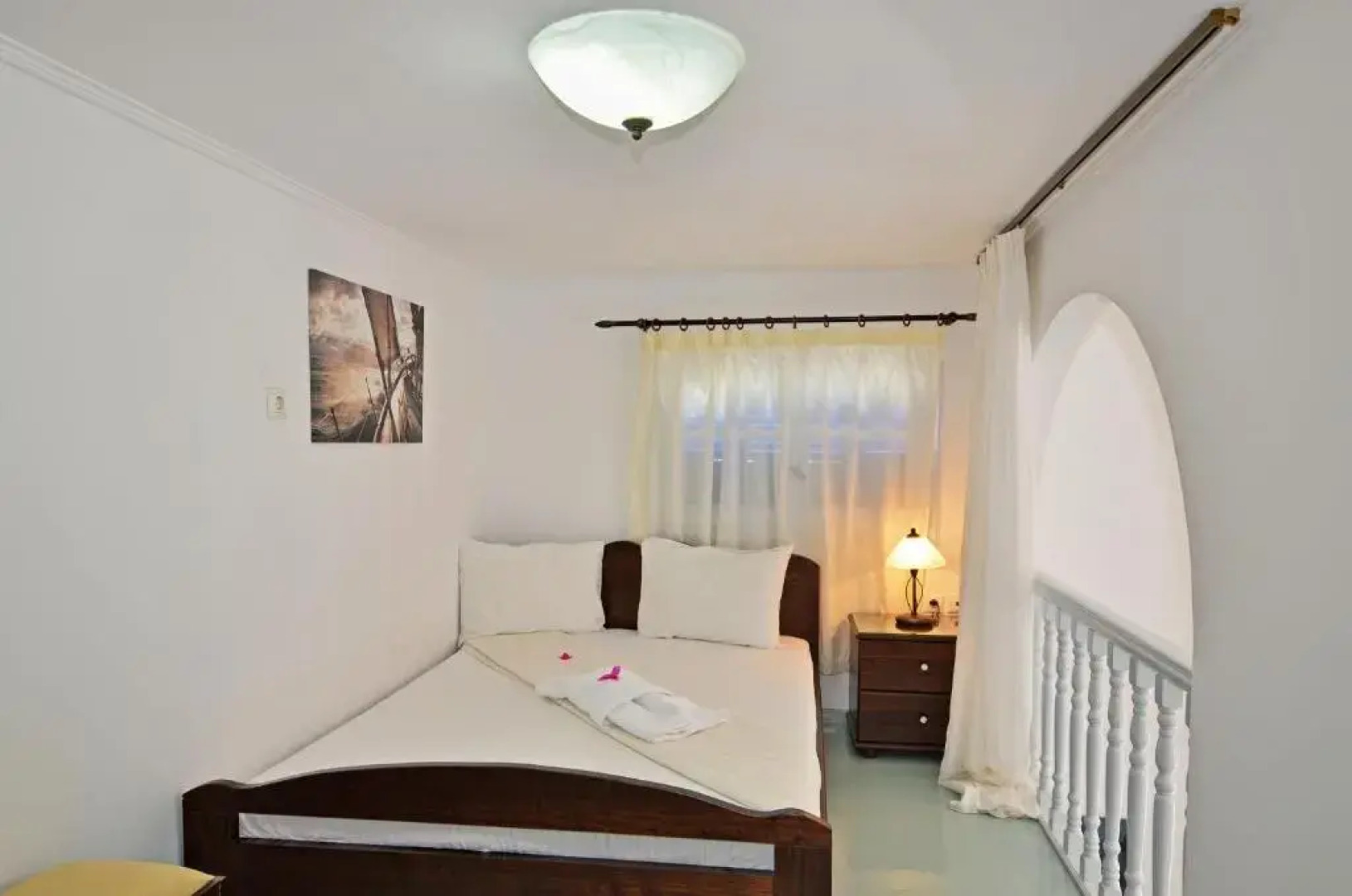 Nikos Sea view apts Milos