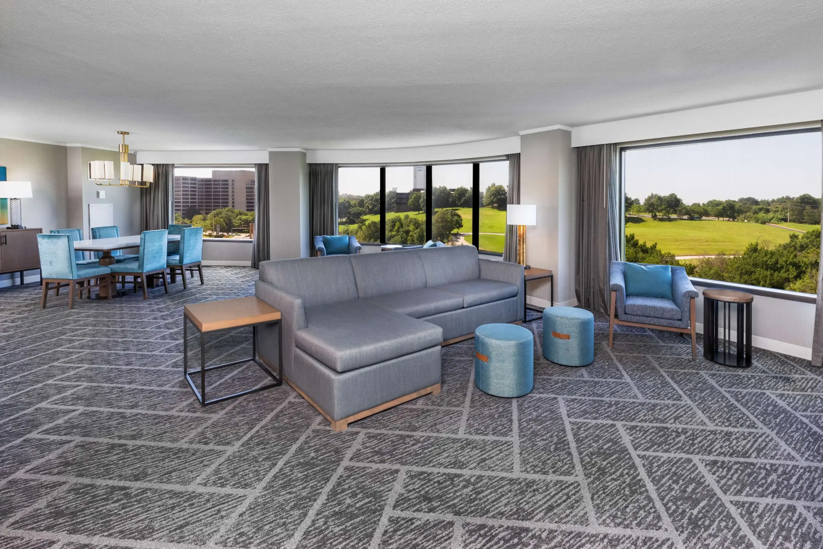 DoubleTree by Hilton Tulsa - Warren Place