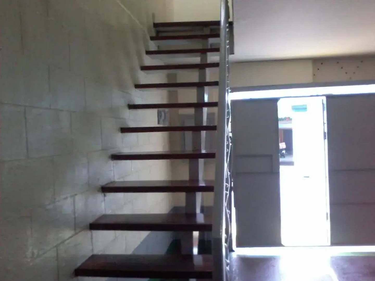 Bermuda Hotel and Restaurant