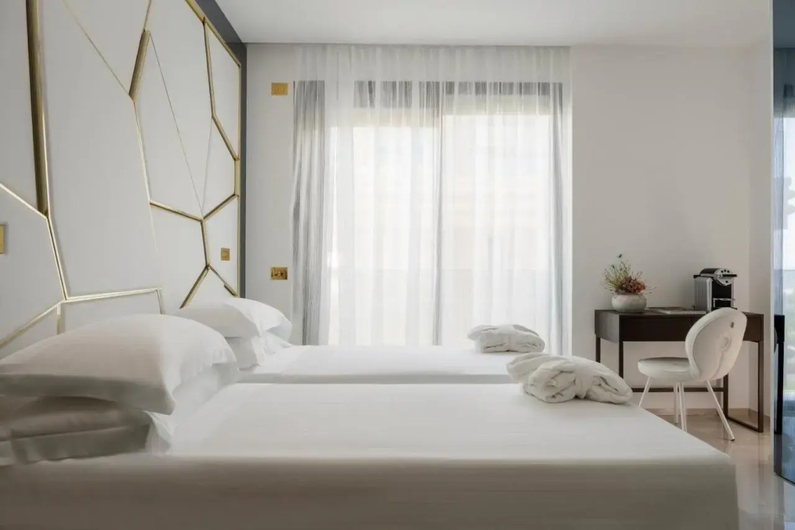 The Promenade Luxury Wellness Hotel