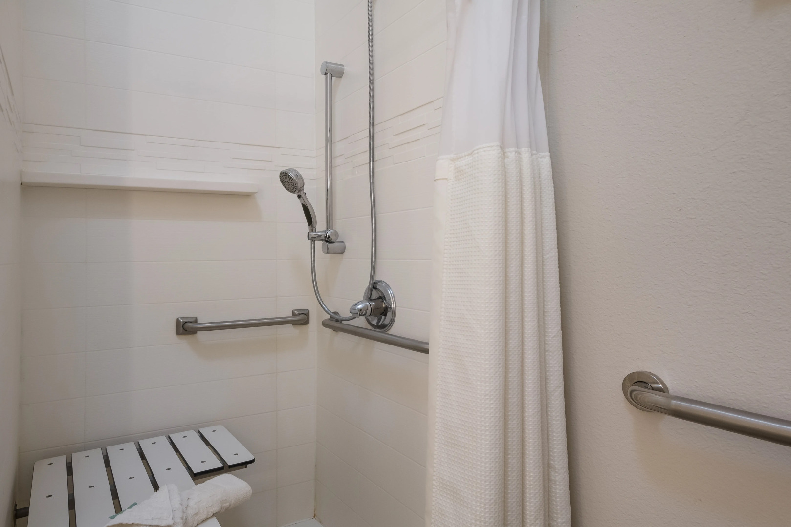 Best Western Bandera Suites & Saloon