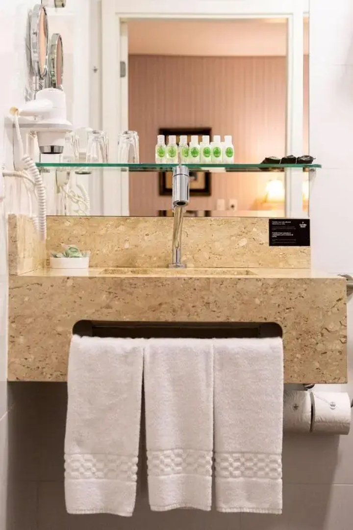 Sofistic Hotel