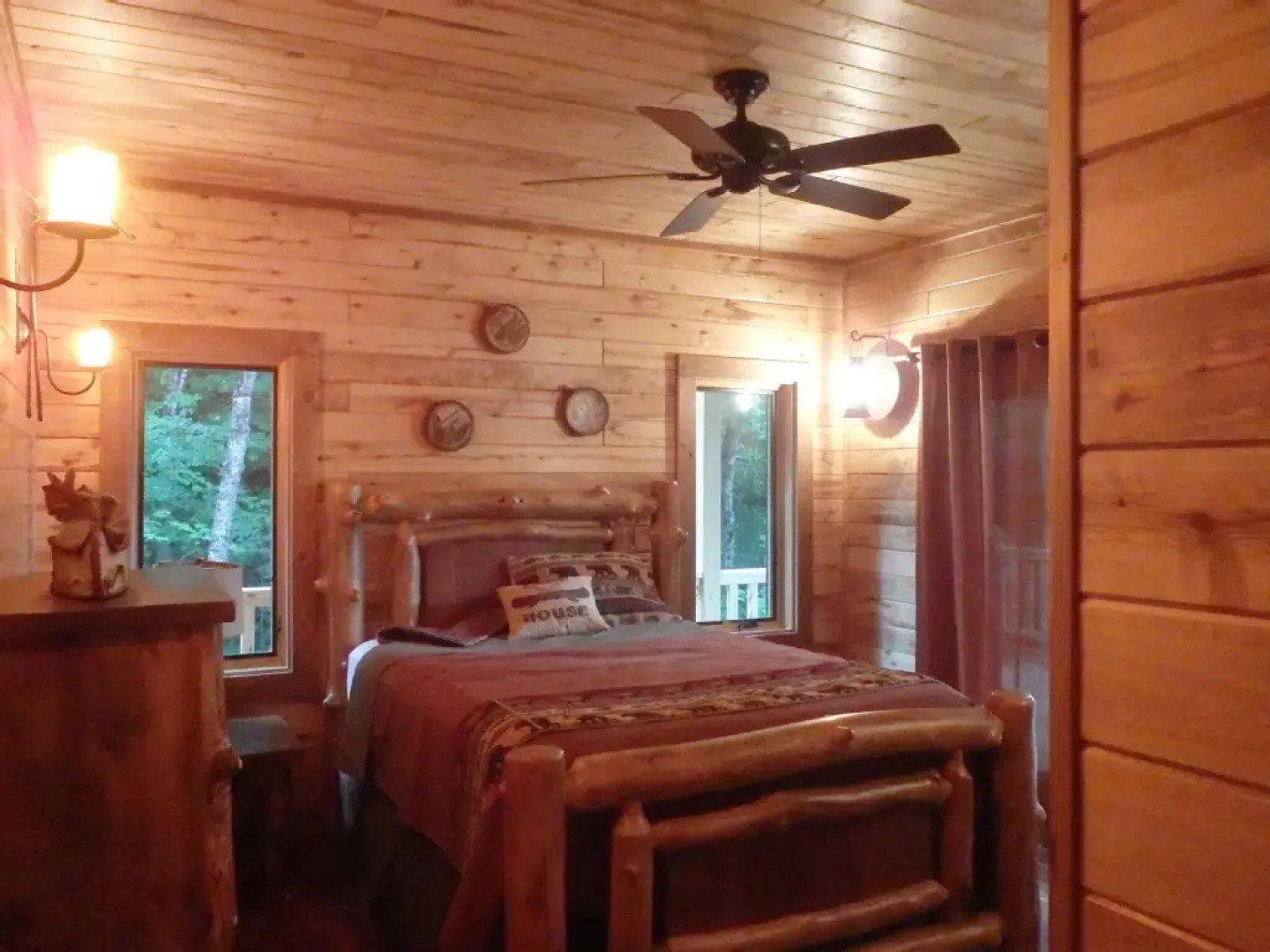 stayNantahala – Smoky Mountain Cabins and Luxury Yurts