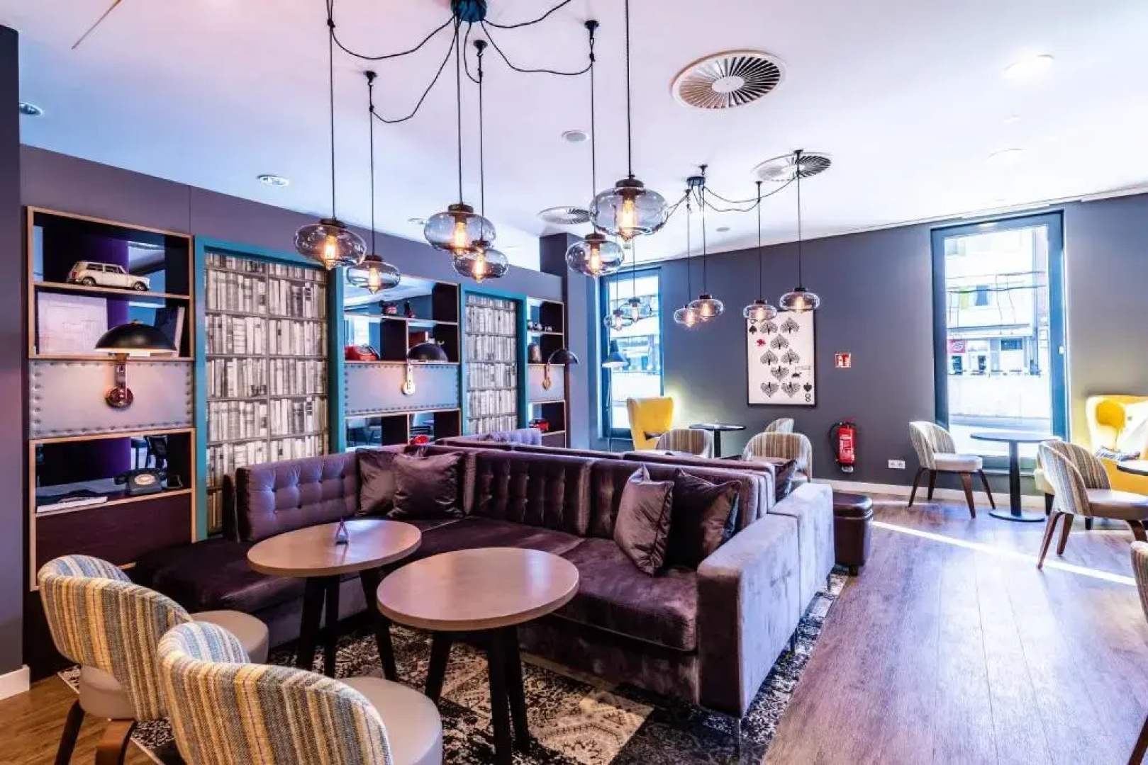 Отель Premier Inn Duesseldorf City Centre