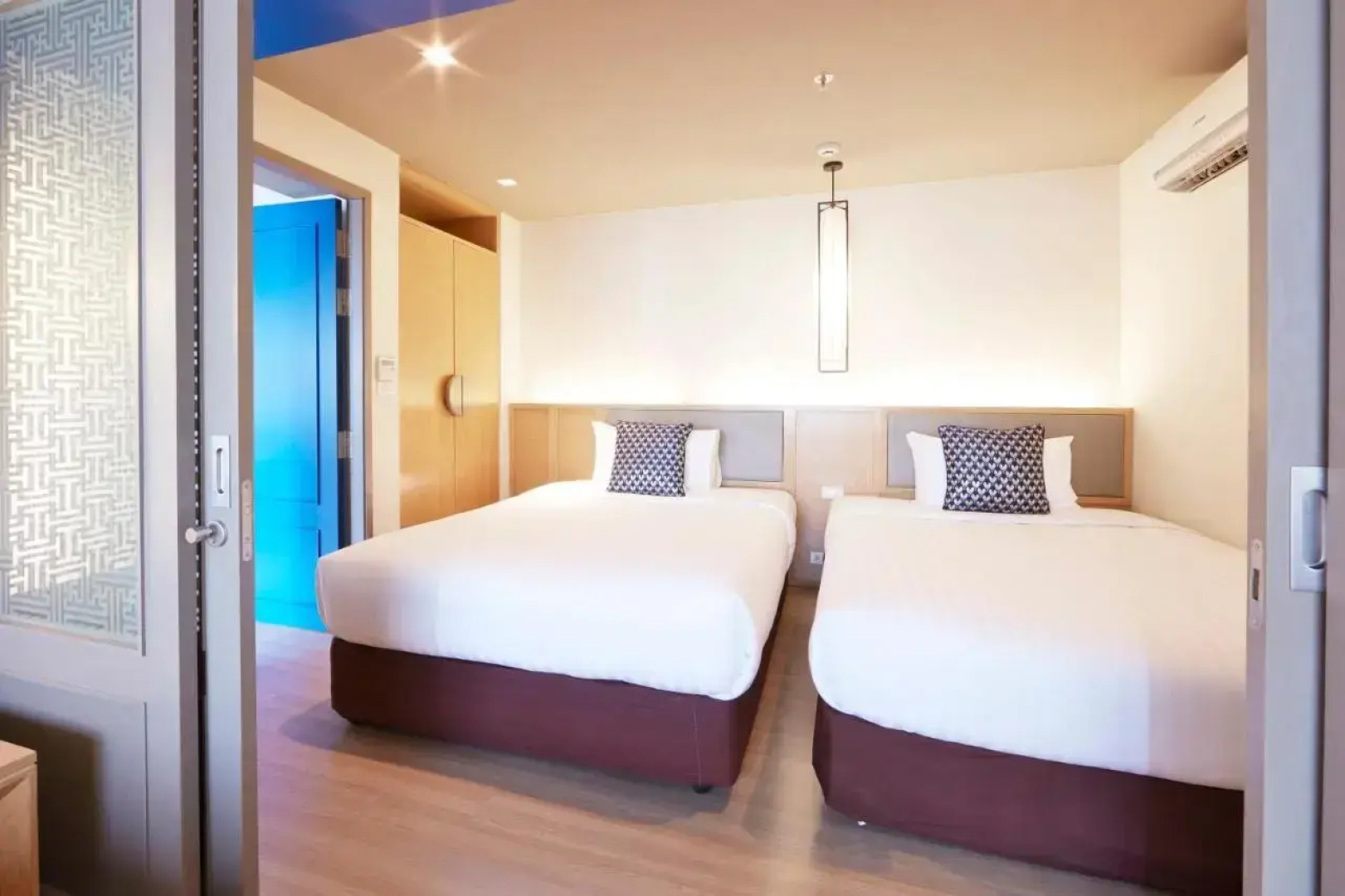 Отель The Quarter Hualamphong by UHG