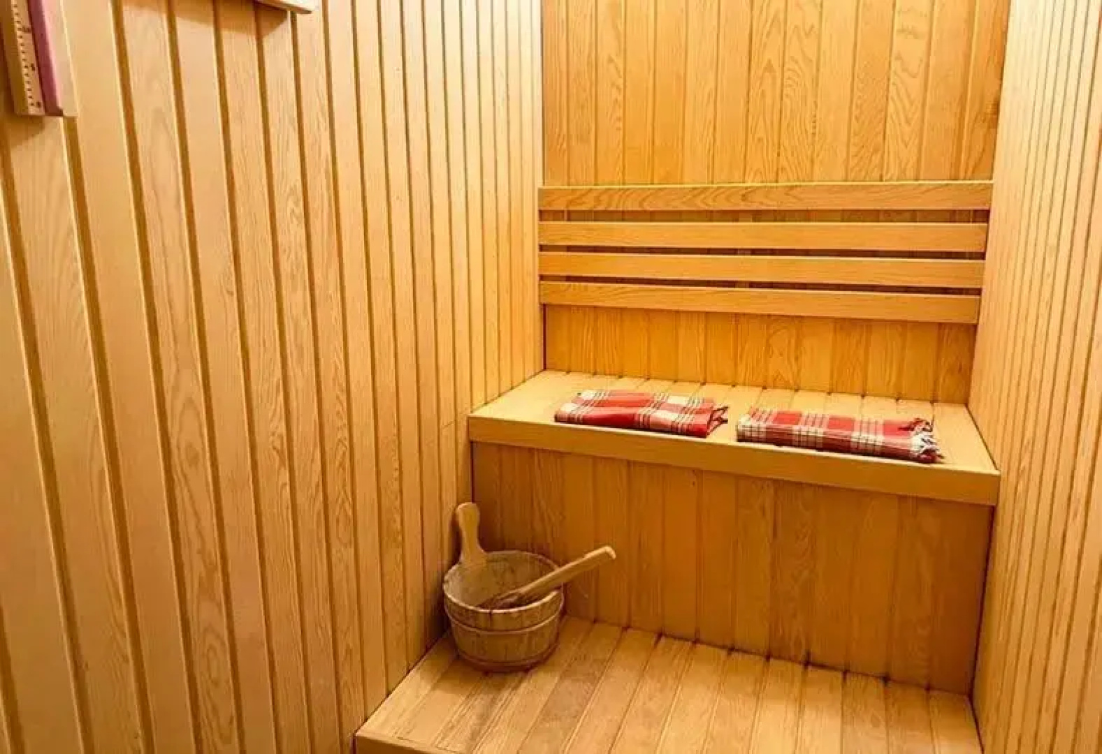 216 North Hotel & Wellness-Spa