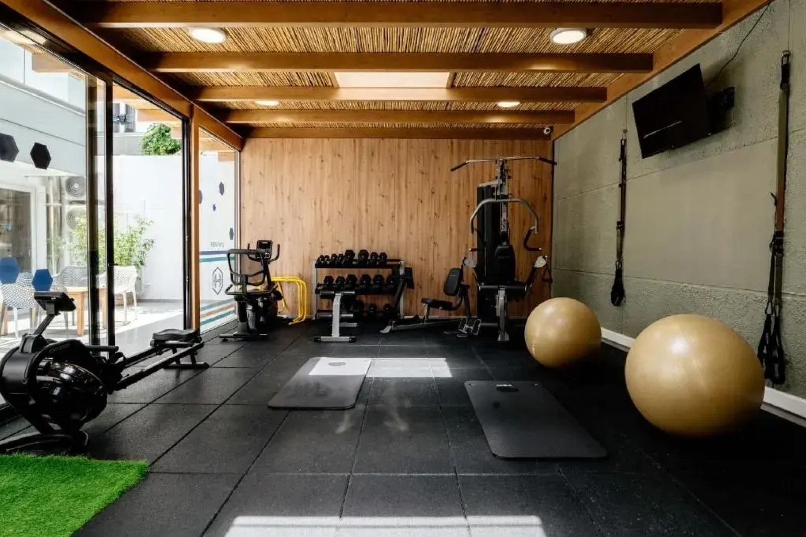 Enorme Infinity Beach - Adults Only