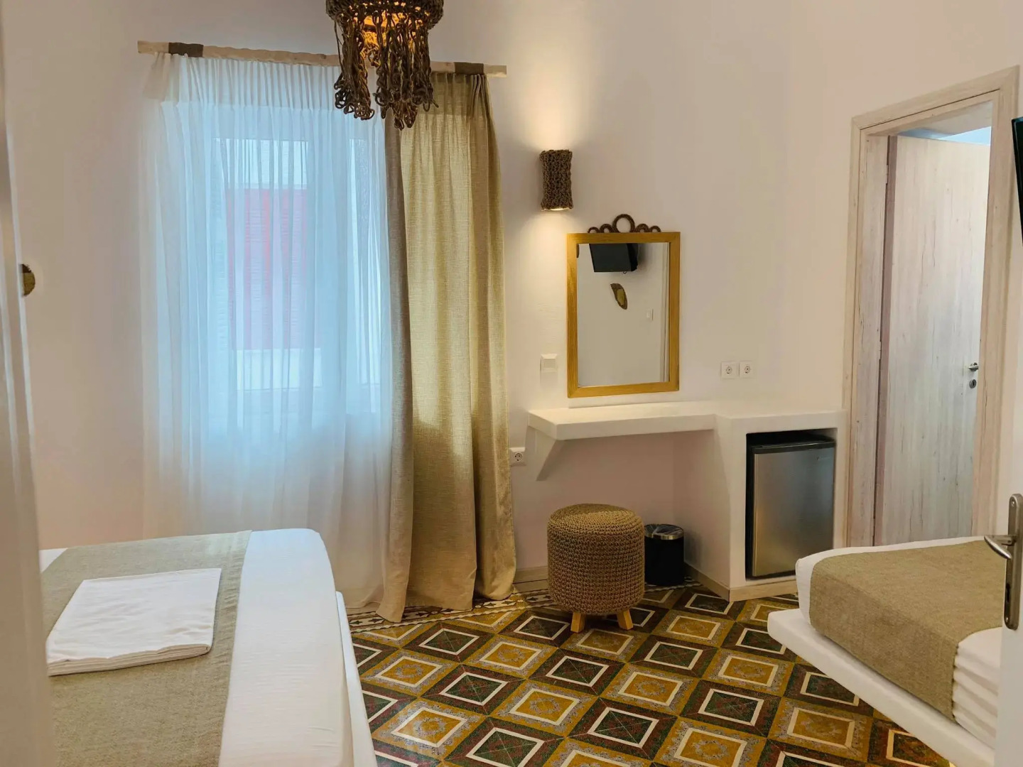 Semiramis Guesthouse