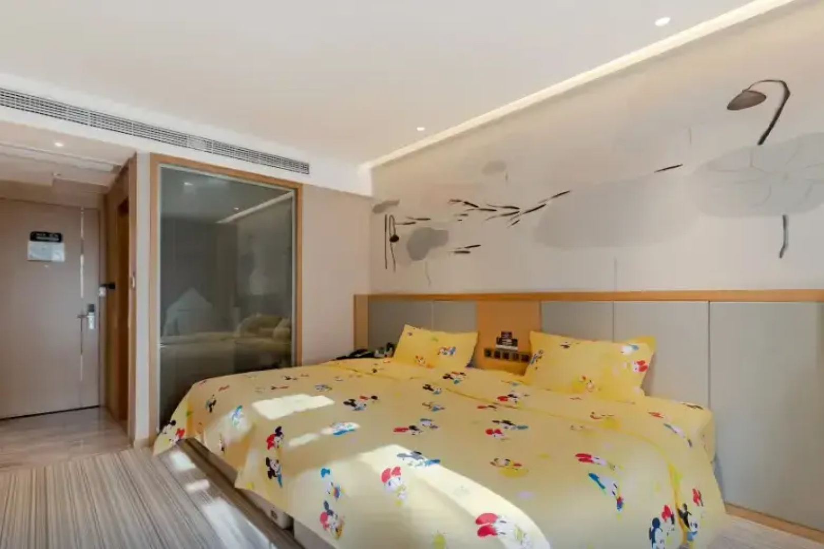 Deheng Hotel