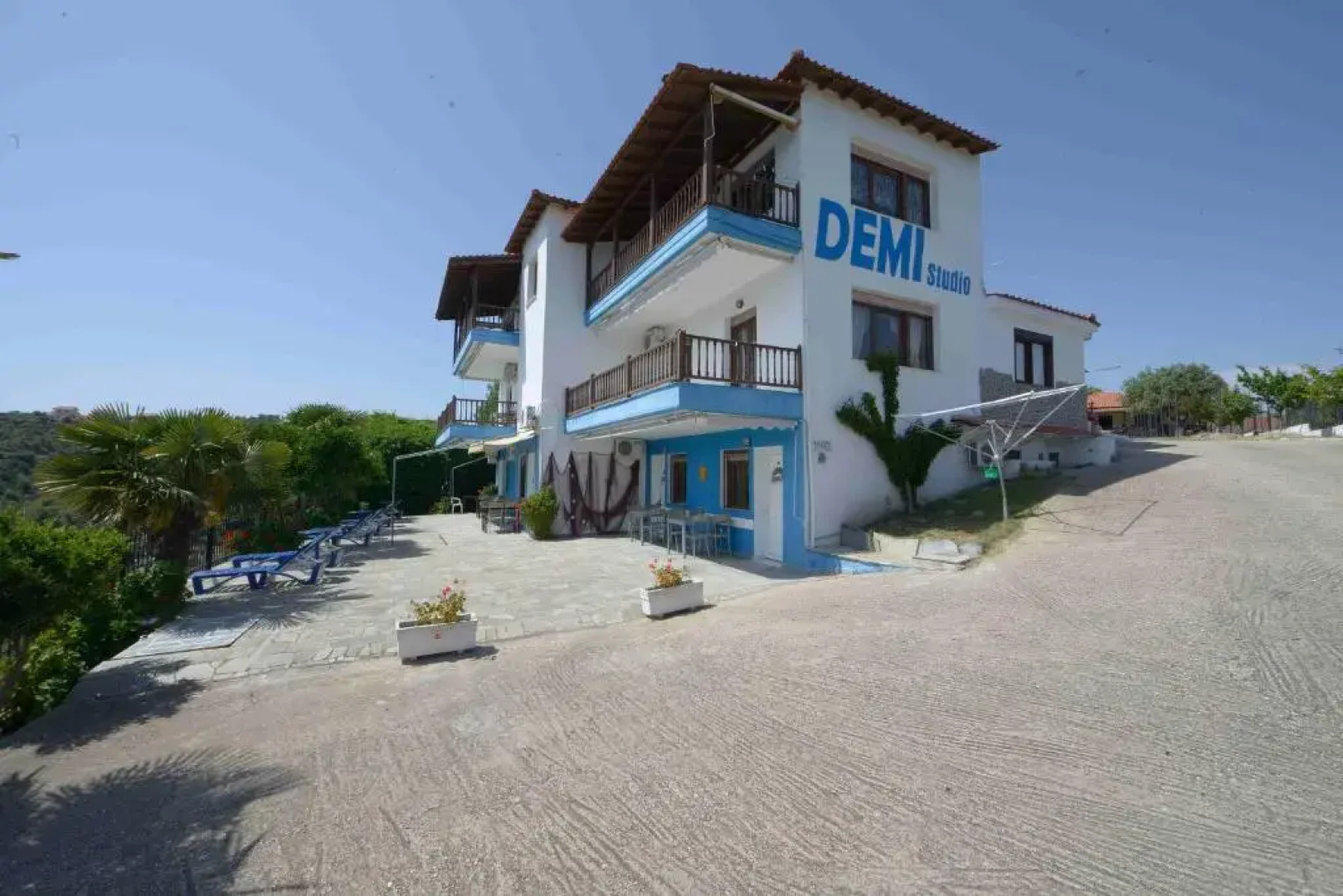 Demi Studios