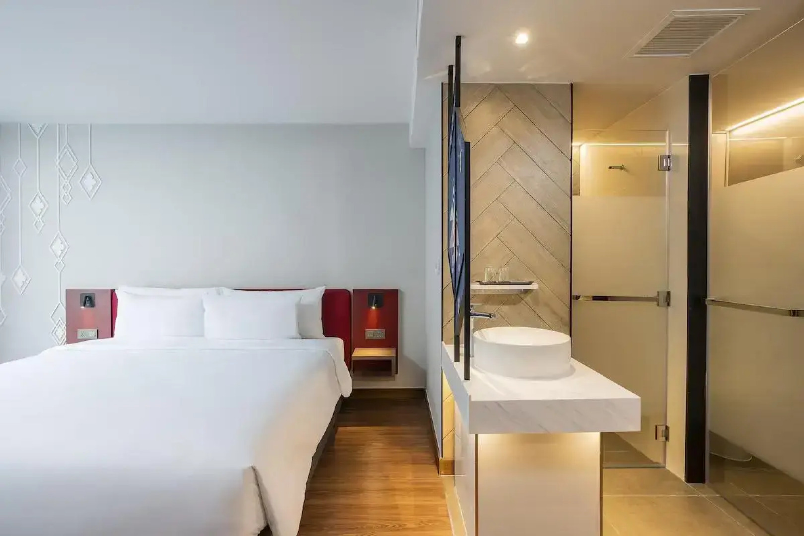 Centara Life Hotel Bangkok Phra Nakhon