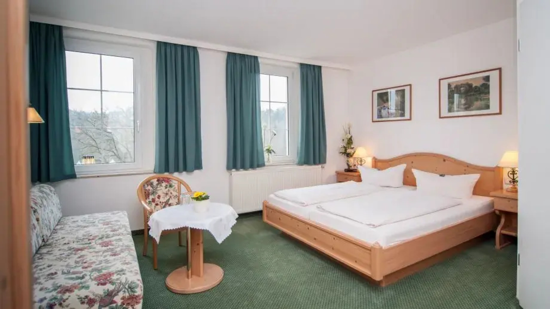 Landhotel Goldener Löwe mit Pension Am Taurastein