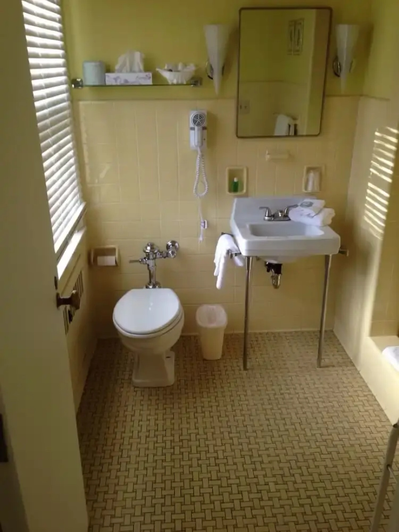 The Wooster Inn