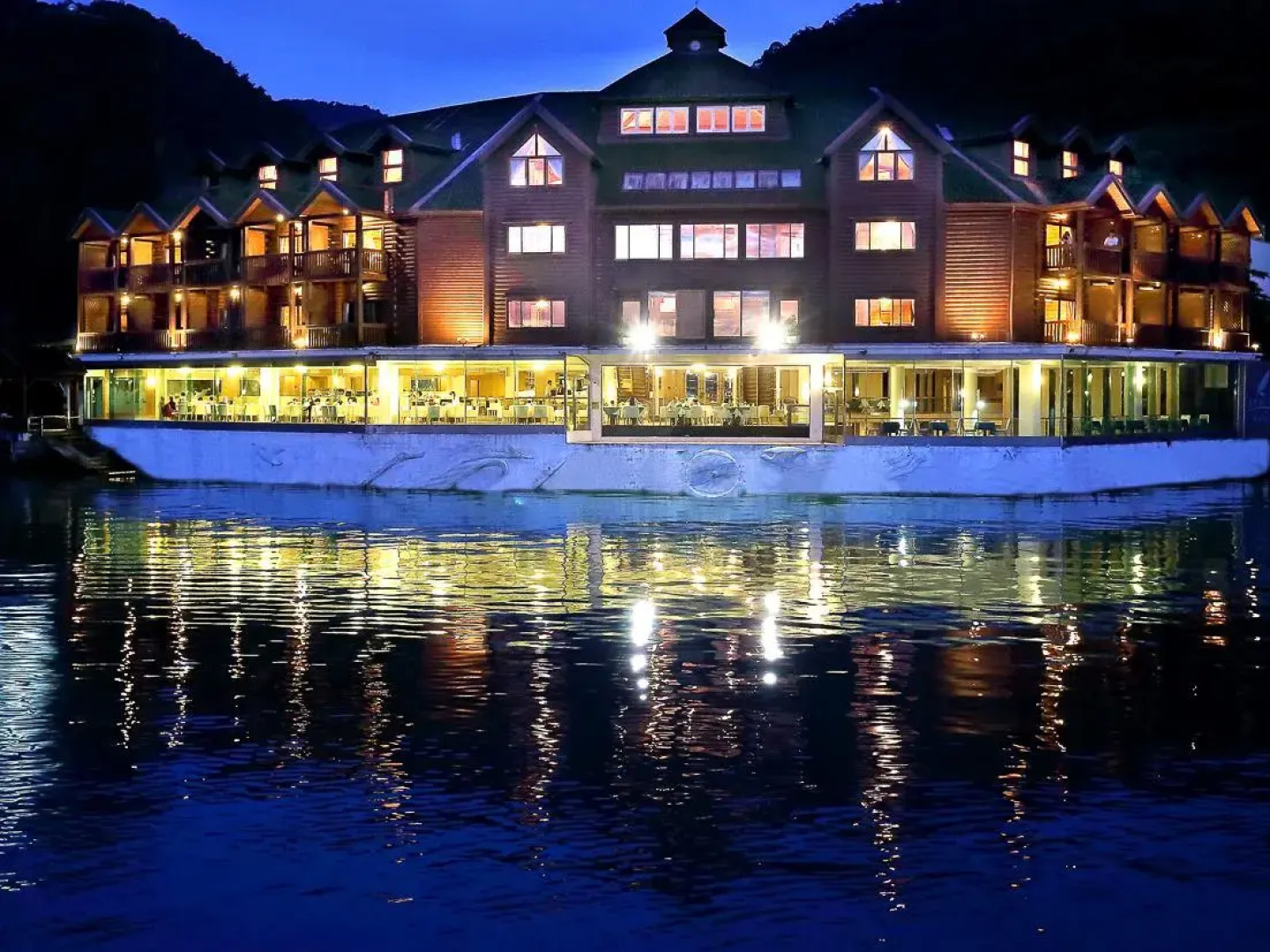 Lealea Garden Hotels - Sun Lake