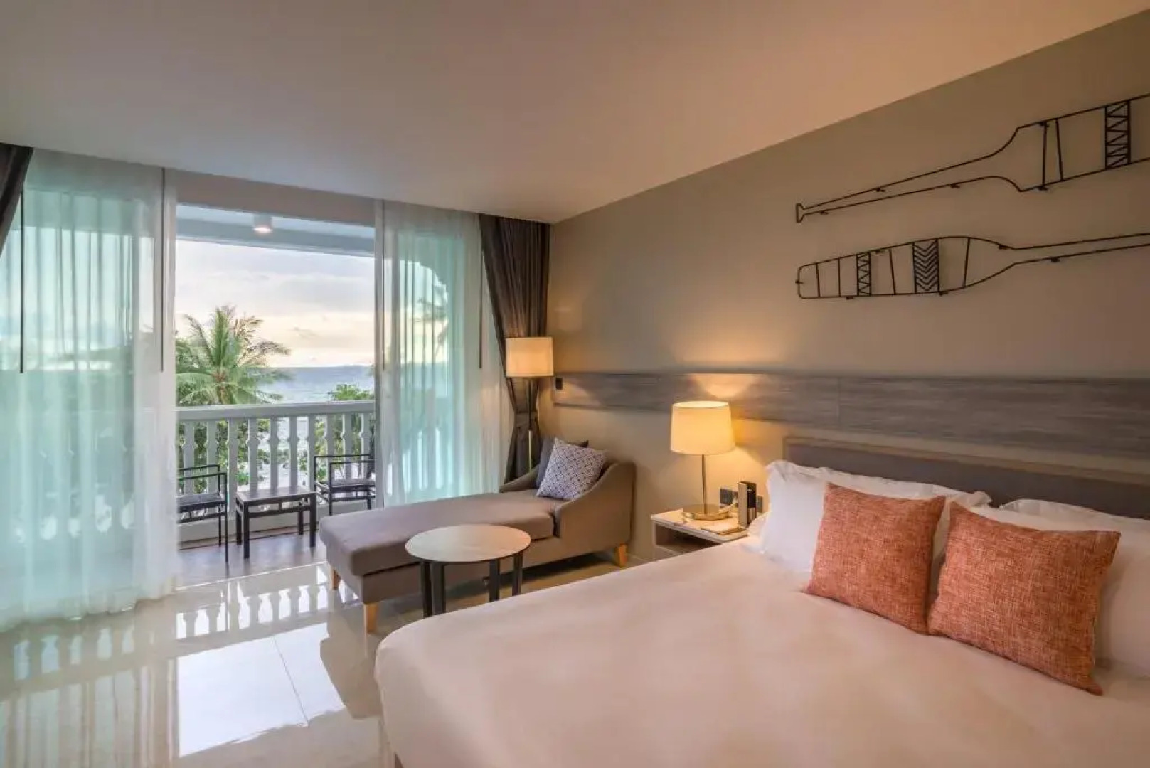 Отель Centara Ao Nang Beach Resort and Spa Krabi