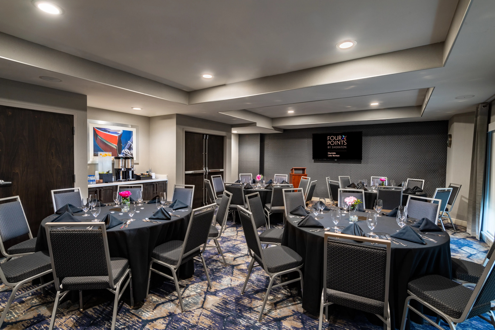 Four Points by Sheraton Charlotte - Lake Norman