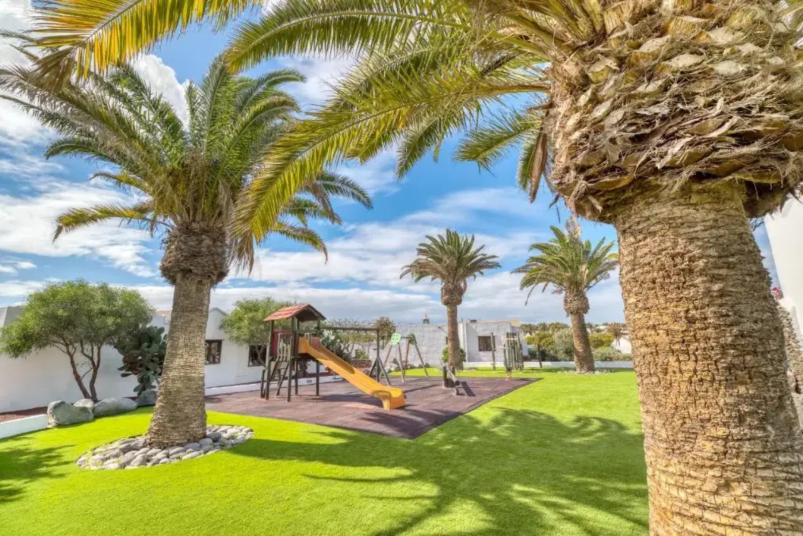 Ona Las Casitas