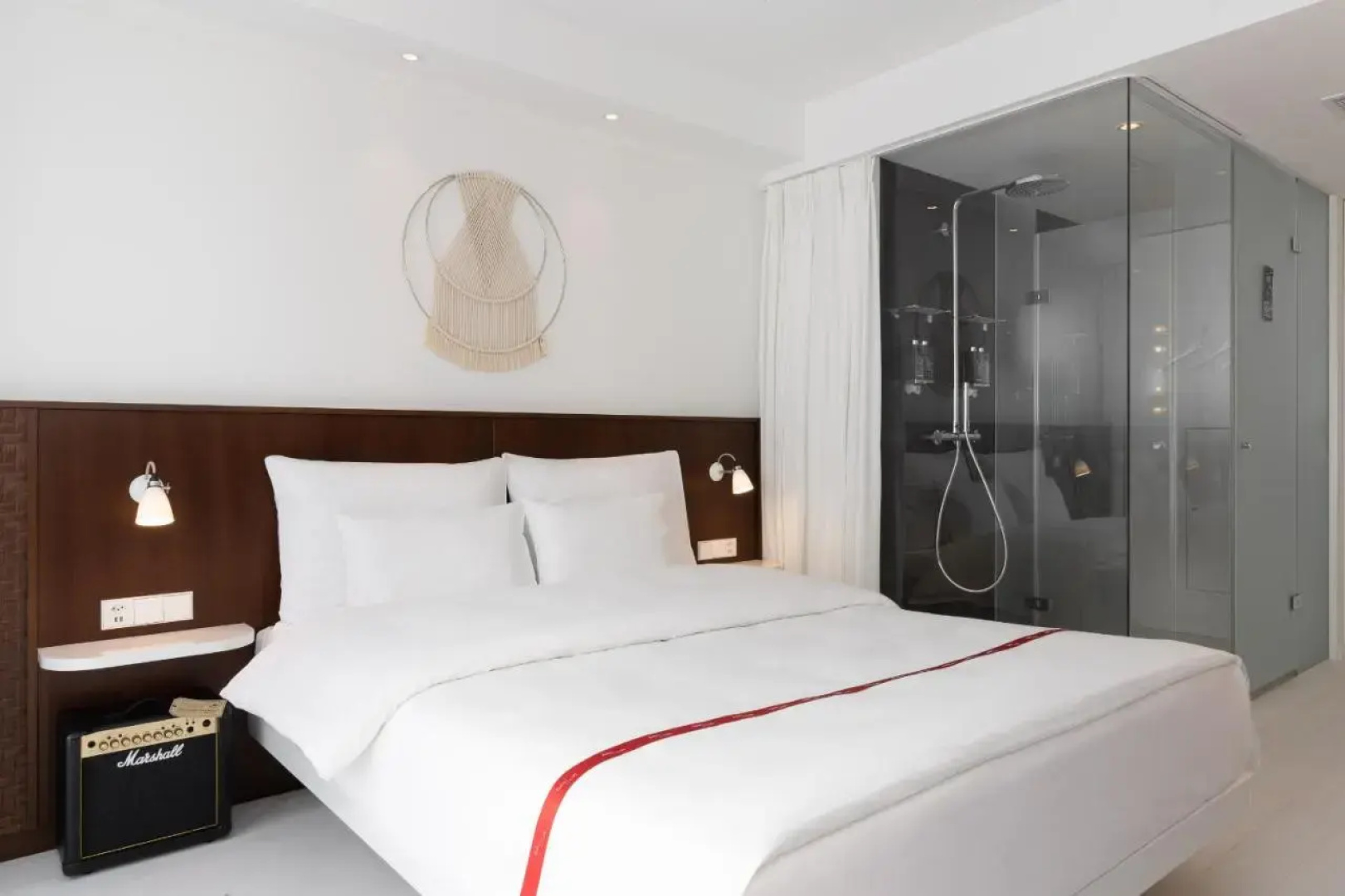 Ruby Claire Hotel & Bar