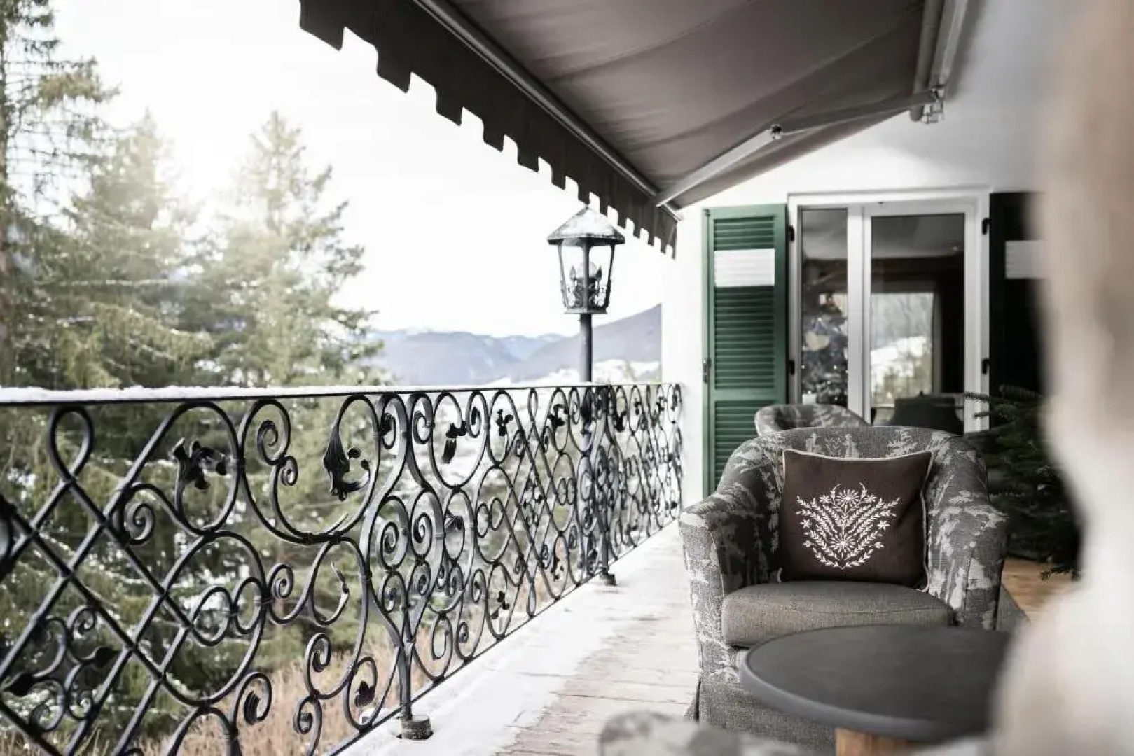 Alpstay — Chalet Hotel Hartmann