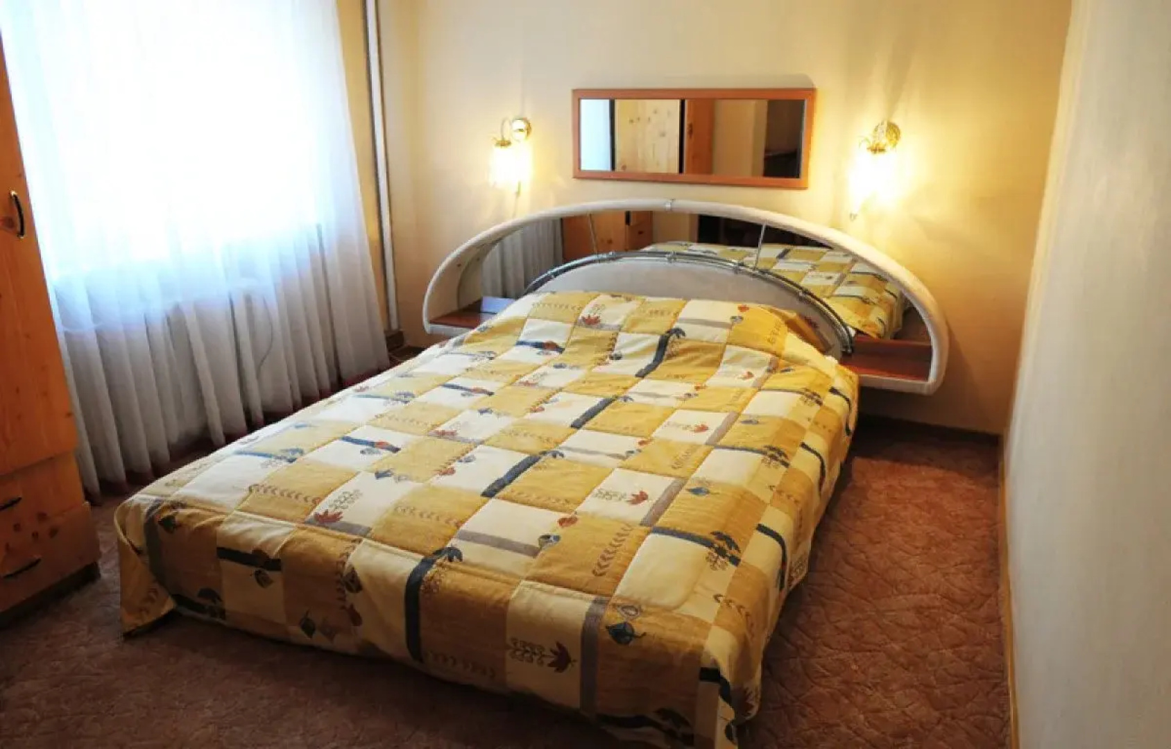 Kosta Guest House