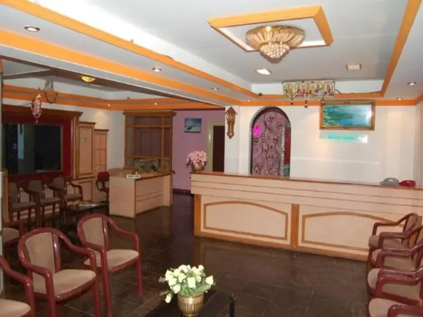 Royal Hotel