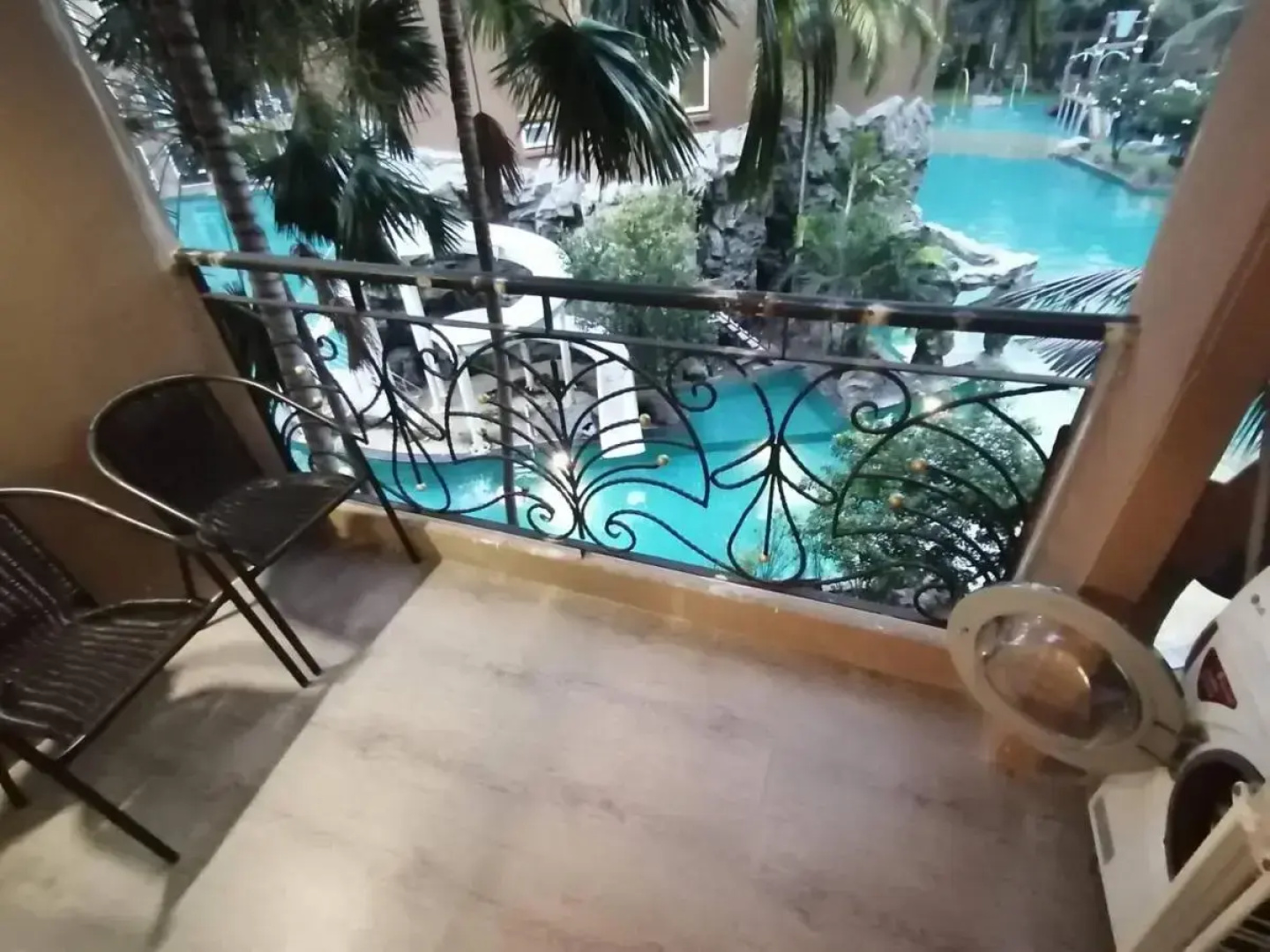 Atlantis Condo by Sompong