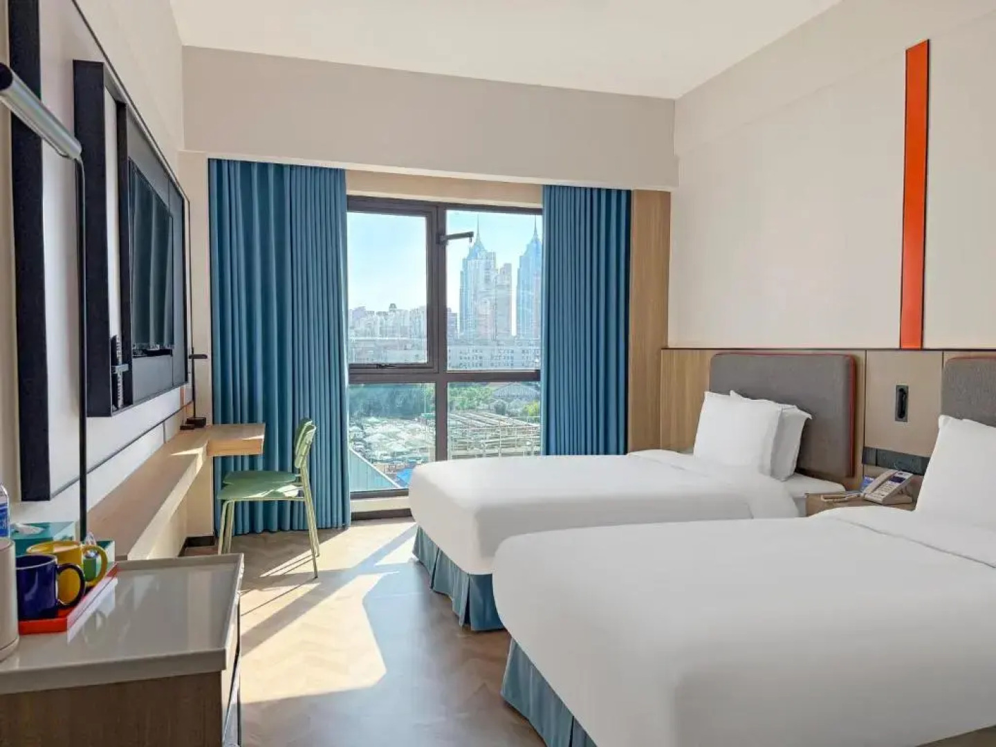 Holiday Inn Express Shanghai Putuo by IHG