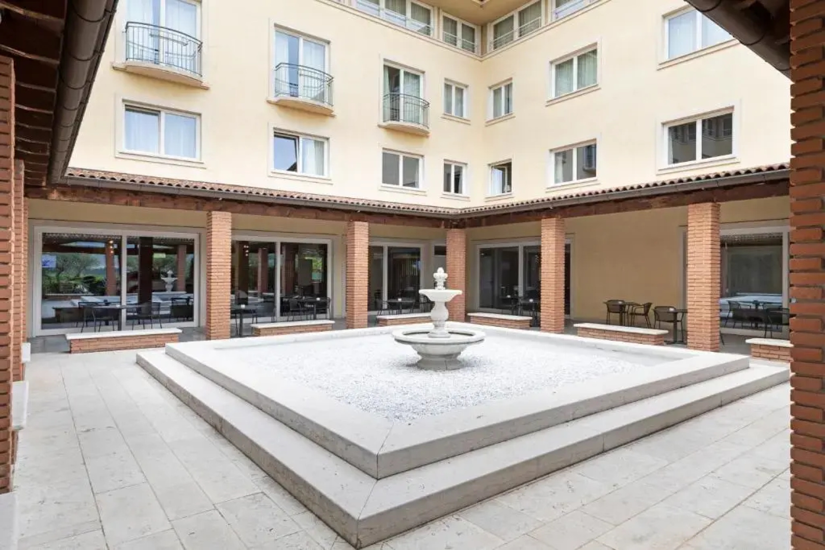 B&B Hotel Affi - Lago di Garda