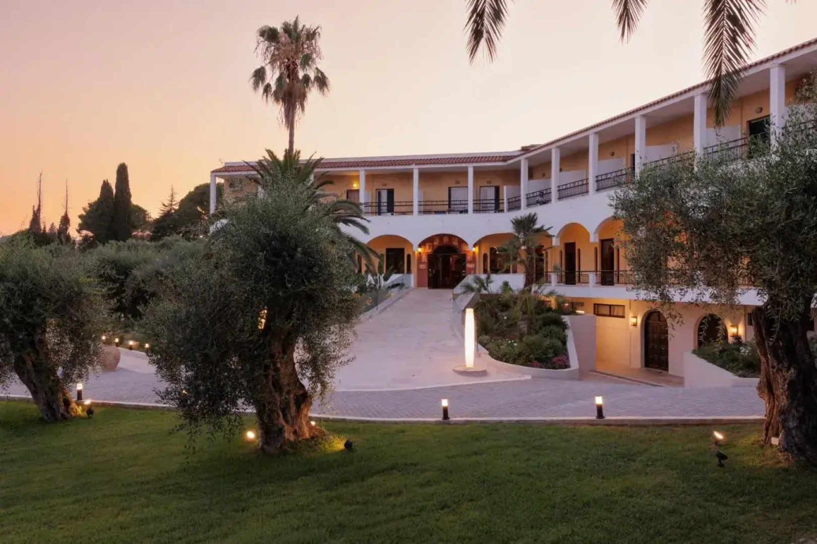 Paradise Hotel Corfu
