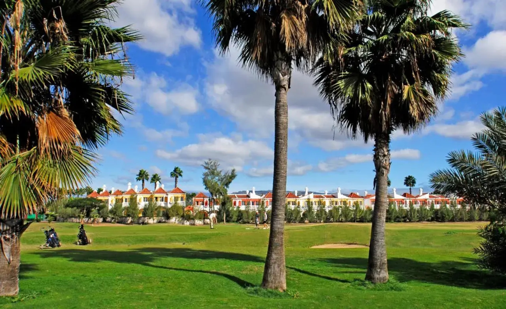 Bungalows Cordial Green Golf
