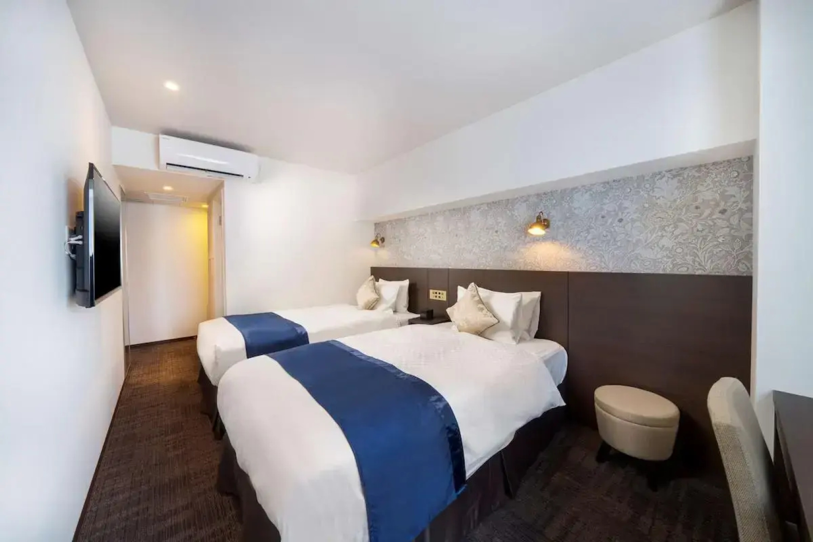 Отель Best Western Hotel Fino Shin-Yokohama